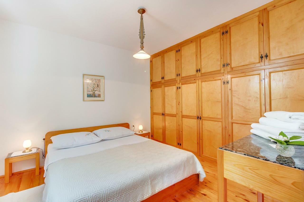 Apartman Pia Mali Lošinj Zewnętrze zdjęcie