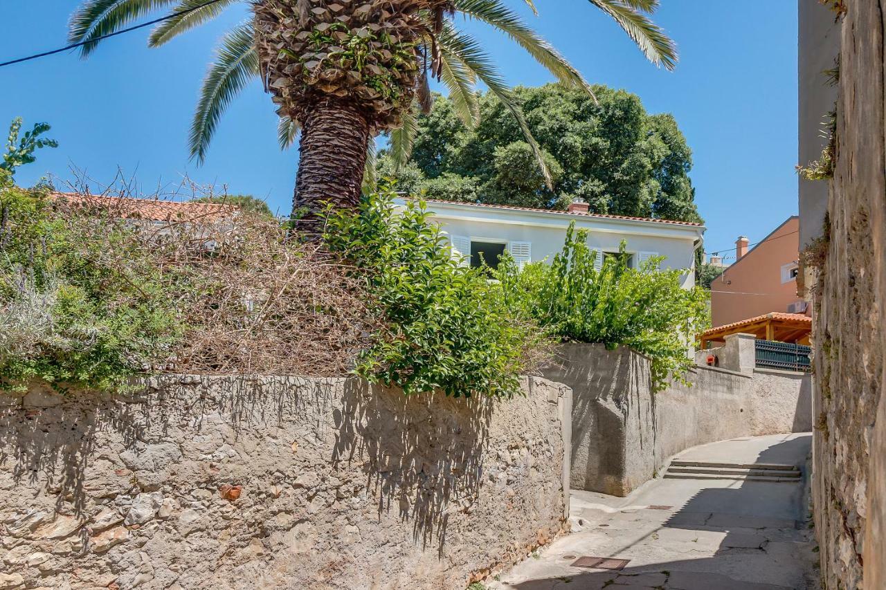 Apartman Pia Mali Lošinj Zewnętrze zdjęcie